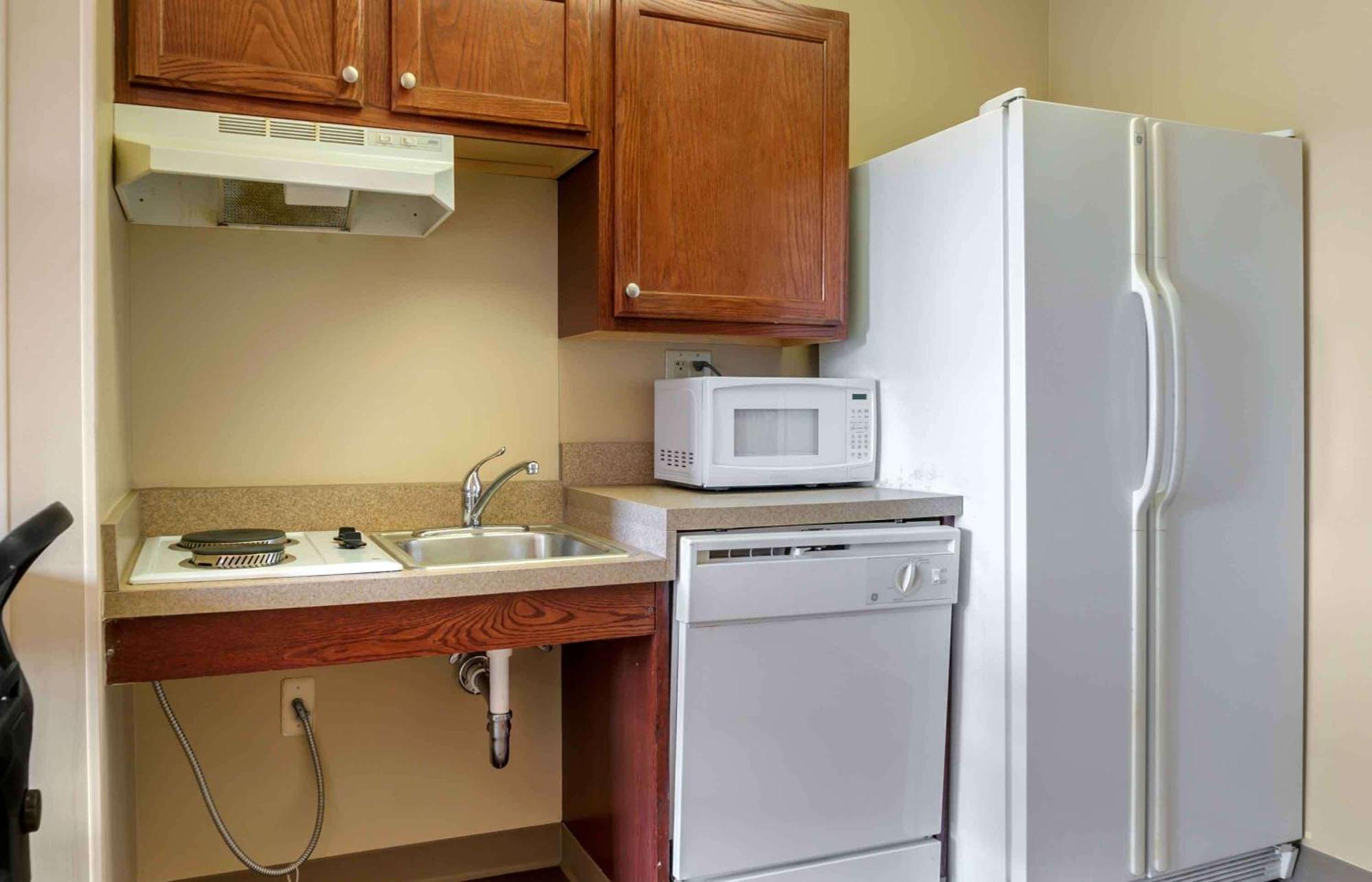 Extended Stay America Suites - Raleigh - Rtp - 4919 Miami Blvd เดอแรม ภายนอก รูปภาพ