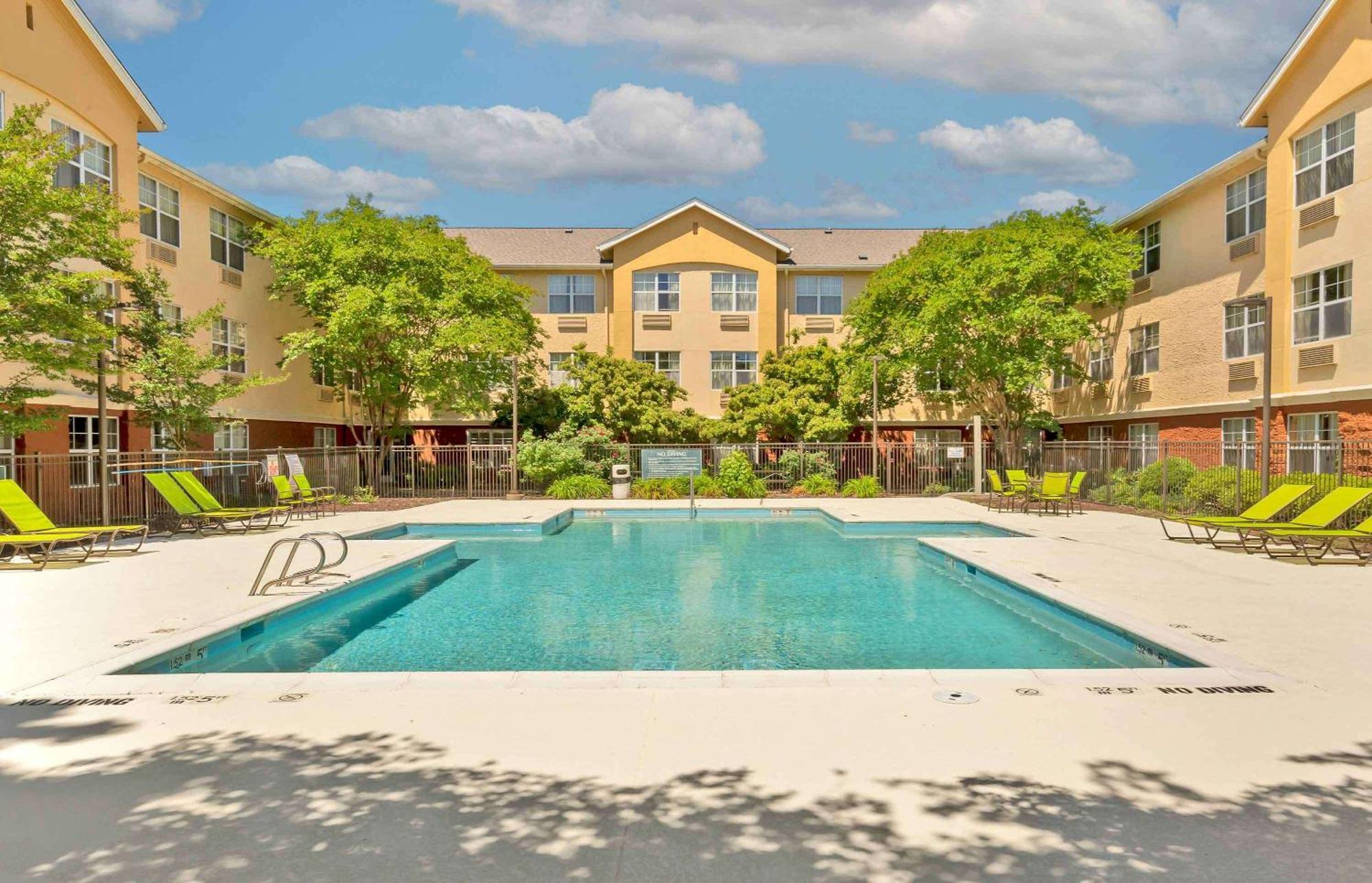 Extended Stay America Suites - Raleigh - Rtp - 4919 Miami Blvd เดอแรม ภายนอก รูปภาพ