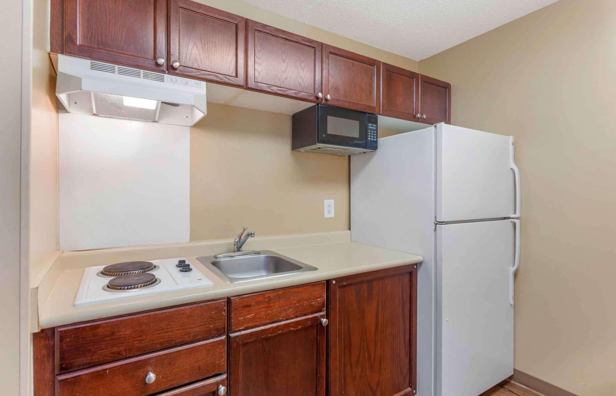 Extended Stay America Suites - Raleigh - Rtp - 4919 Miami Blvd เดอแรม ภายนอก รูปภาพ