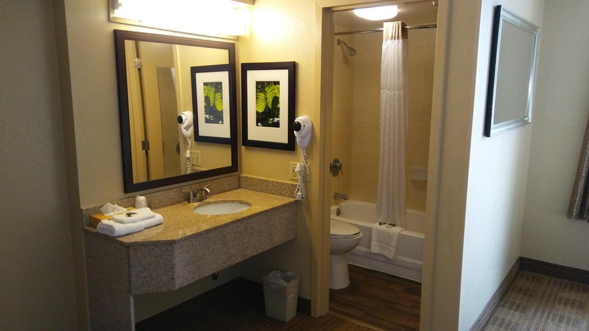 Extended Stay America Suites - Raleigh - Rtp - 4919 Miami Blvd เดอแรม ภายนอก รูปภาพ