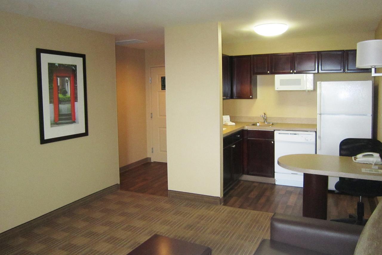 Extended Stay America Suites - Raleigh - Rtp - 4919 Miami Blvd เดอแรม ภายนอก รูปภาพ